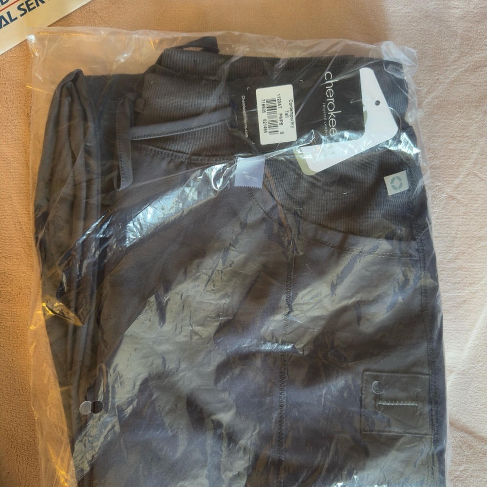 Cherokee Infinity Scrub Pants - Picture 5 of 6
